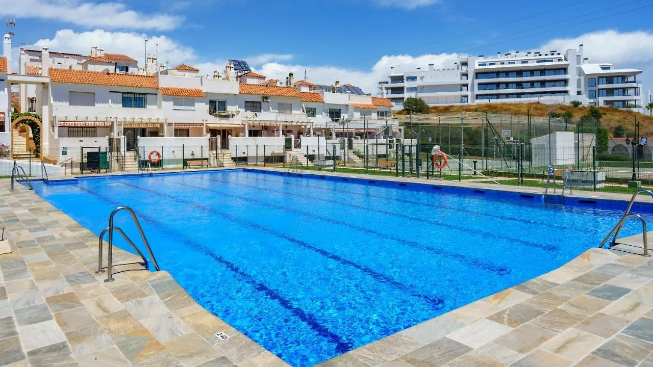 Apartment Cozy Terrace With Pool In Fuengirola By Costarentals - Ref 206