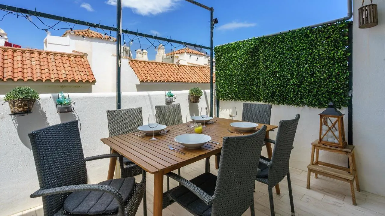 Cozy Terrace With Pool In Fuengirola By Costarentals - Ref 206