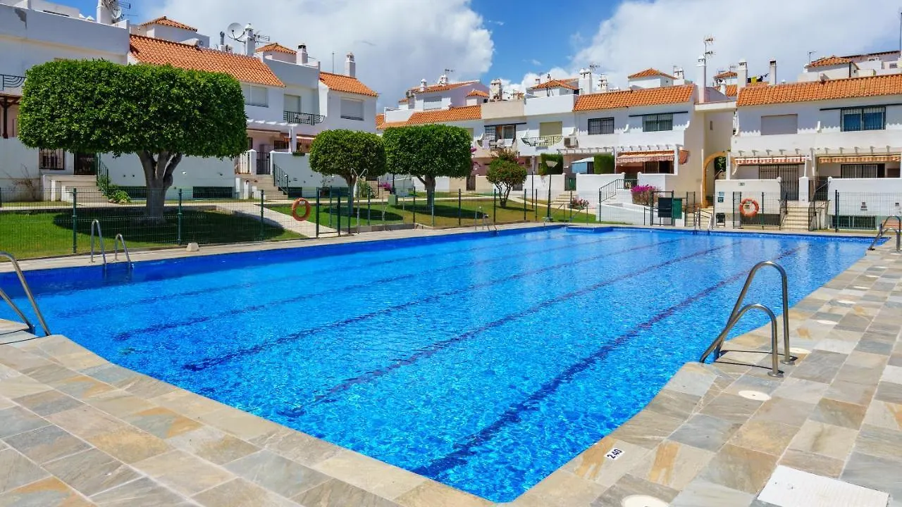 Cozy Terrace With Pool In Fuengirola By Costarentals - Ref 206 Apartment